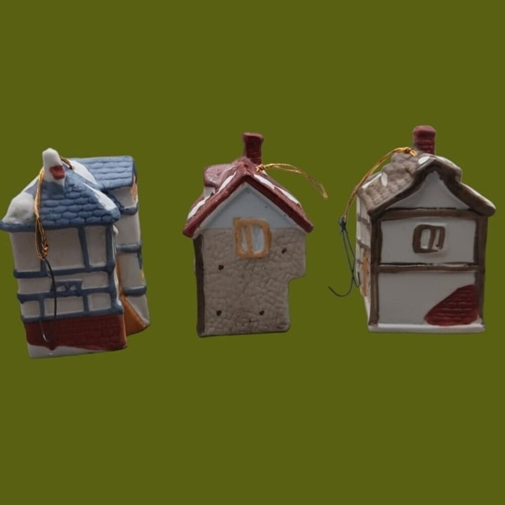 Old english village christmas ornaments set of 3 - Picture 4 of 8